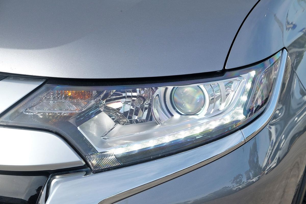 2019 Mitsubishi Outlander ES ZL