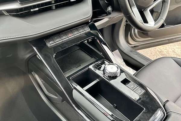 2023 GWM Haval H6 Lux Hybrid B01
