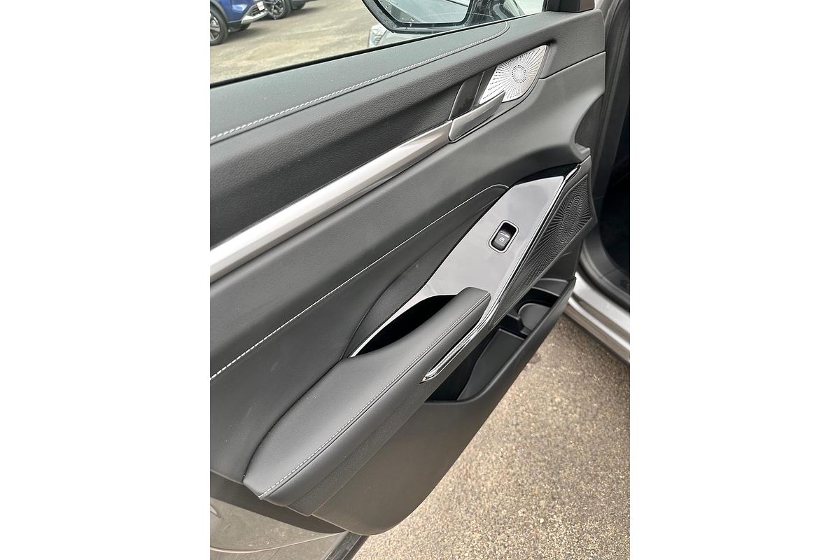 2023 GWM Haval H6 Lux Hybrid B01