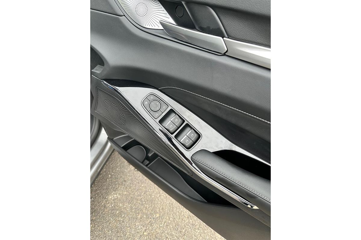 2023 GWM Haval H6 Lux Hybrid B01