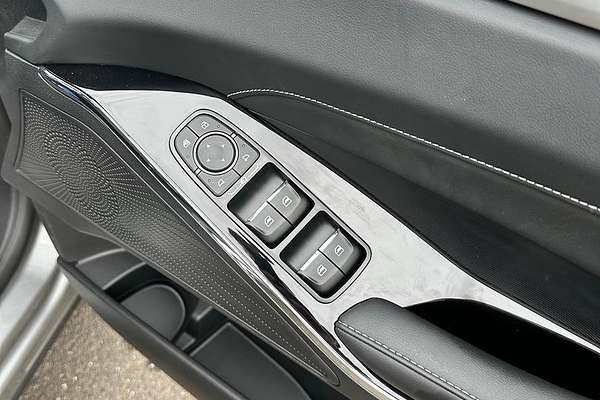2023 GWM Haval H6 Lux Hybrid B01