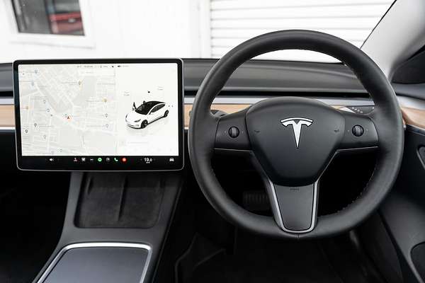 2023 Tesla Model 3 Rear-Wheel Drive