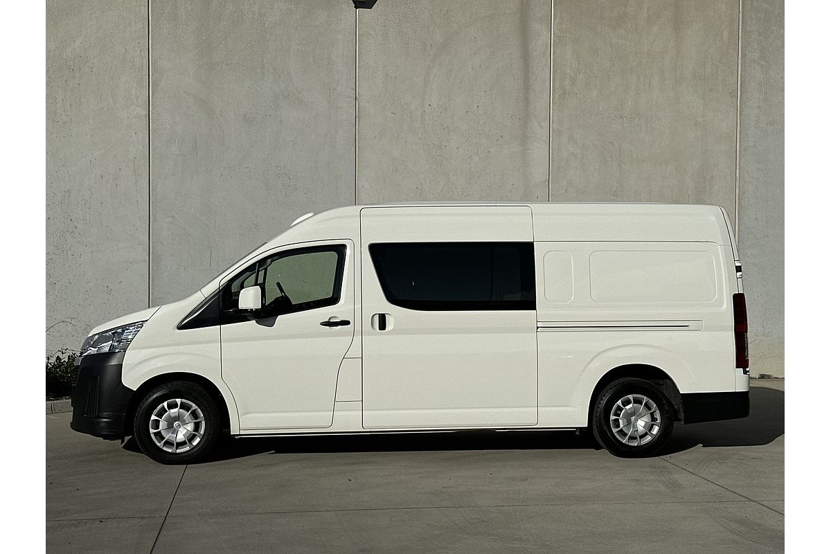 2022 Toyota Hiace GDH320R