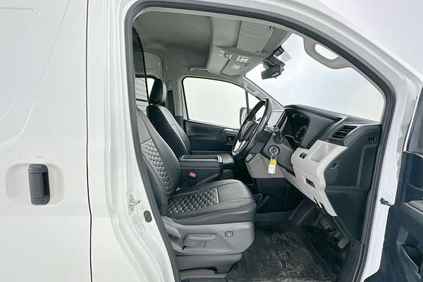 2022 Toyota Hiace GDH320R