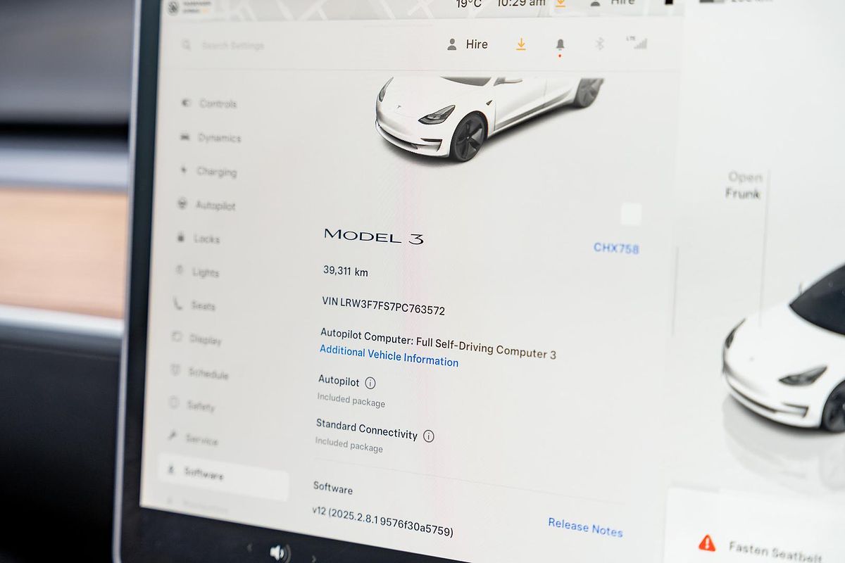 2023 Tesla Model 3 Rear-Wheel Drive
