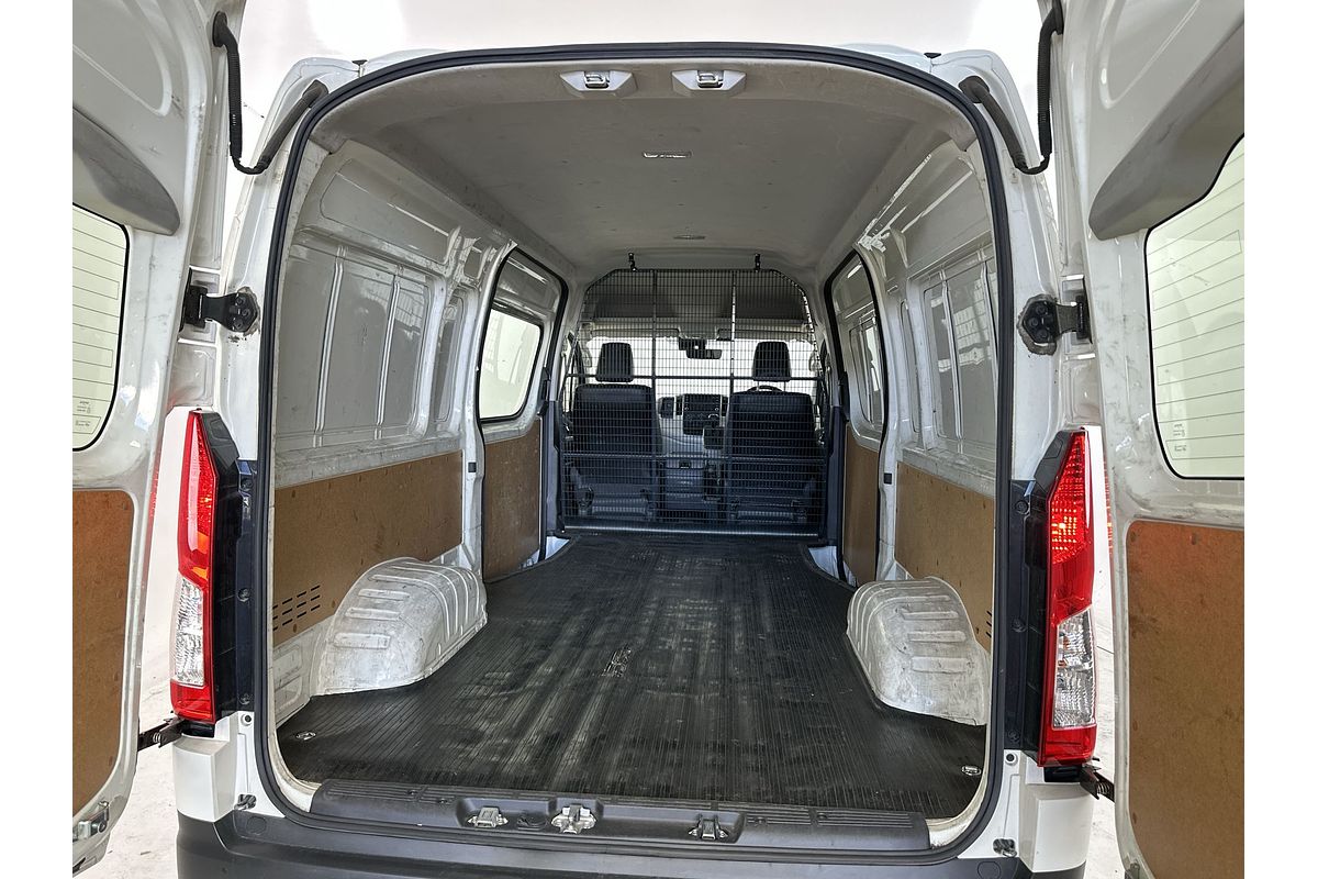 2022 Toyota Hiace GDH320R