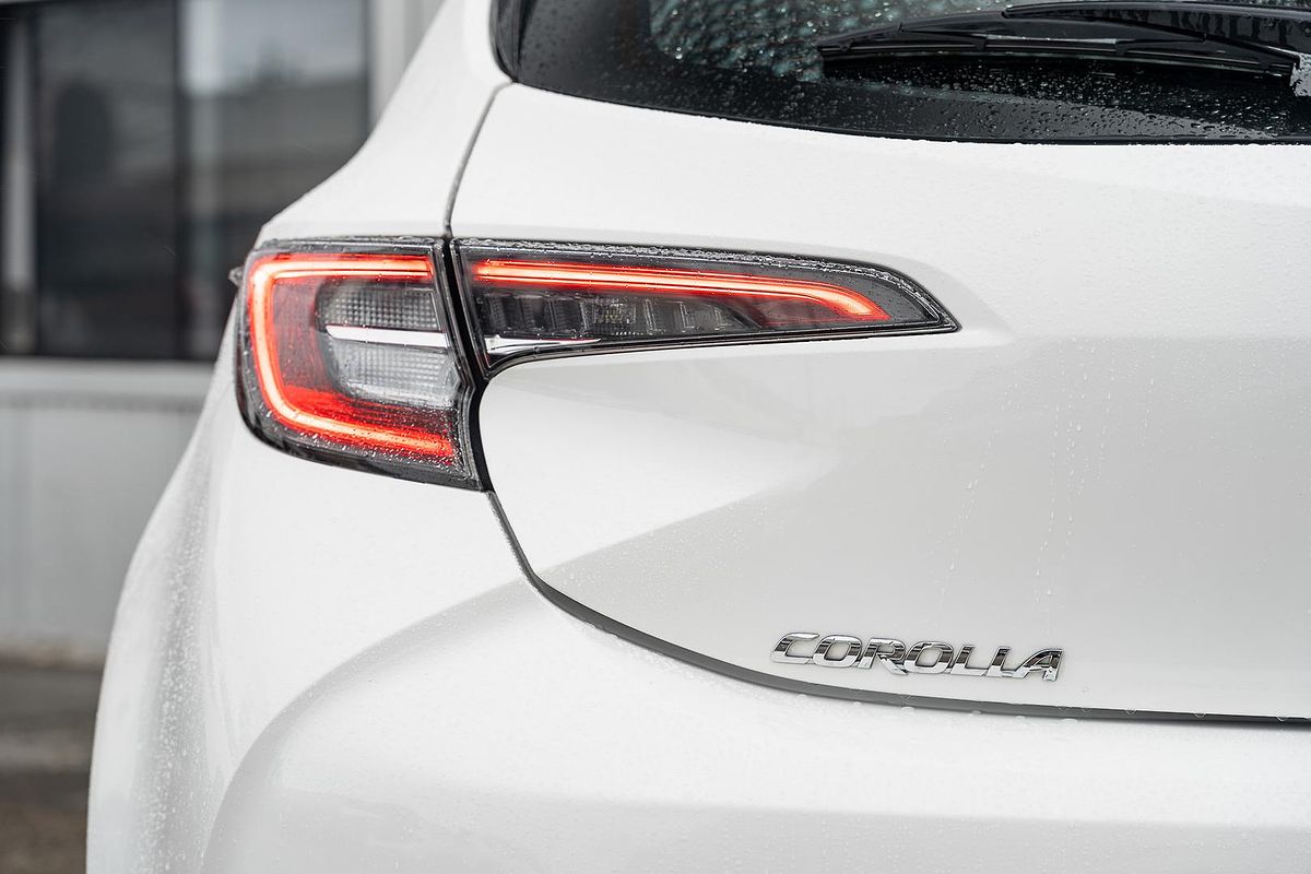 2020 Toyota Corolla Ascent Sport Hybrid ZWE211R