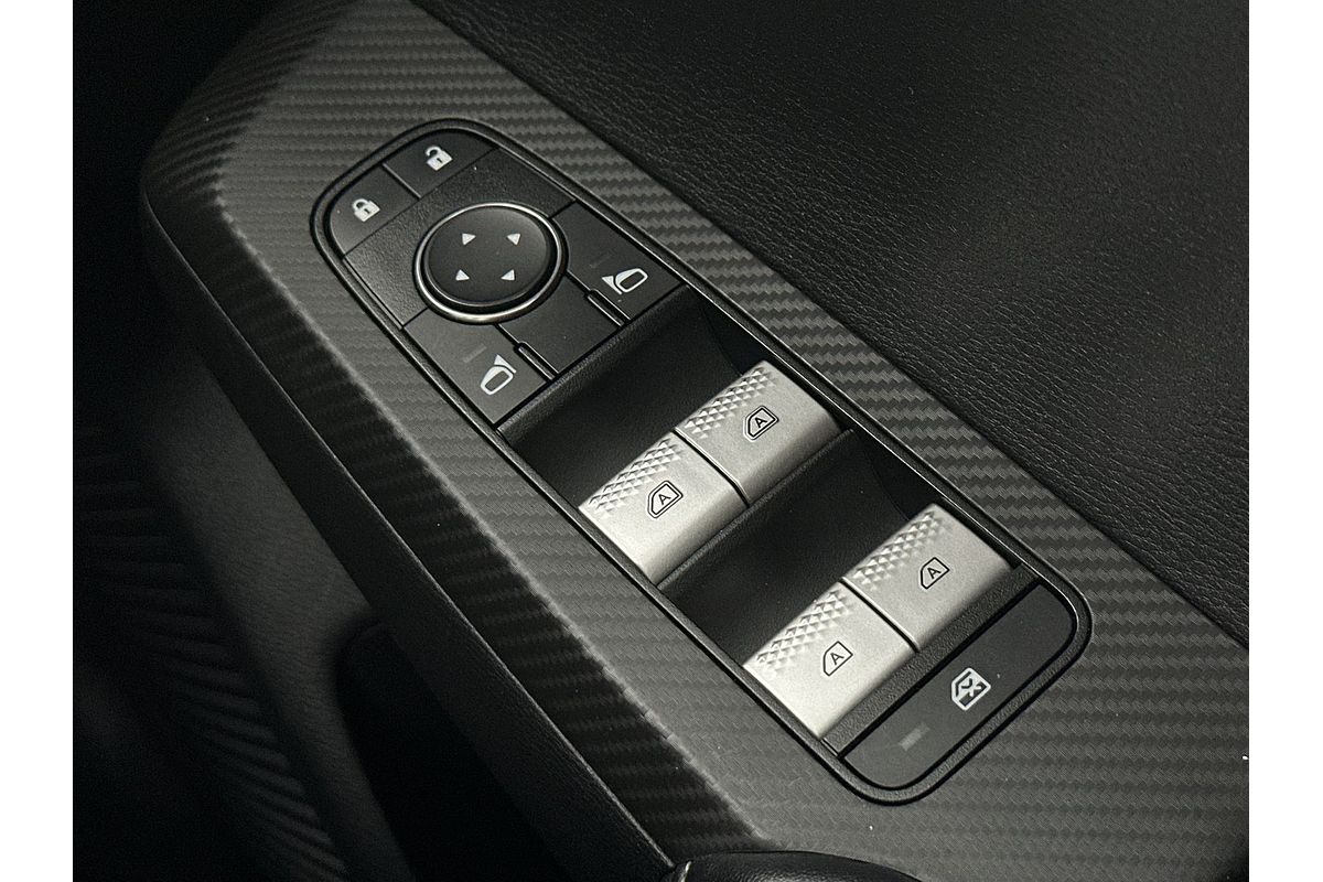 2022 Mitsubishi Outlander ES ZM