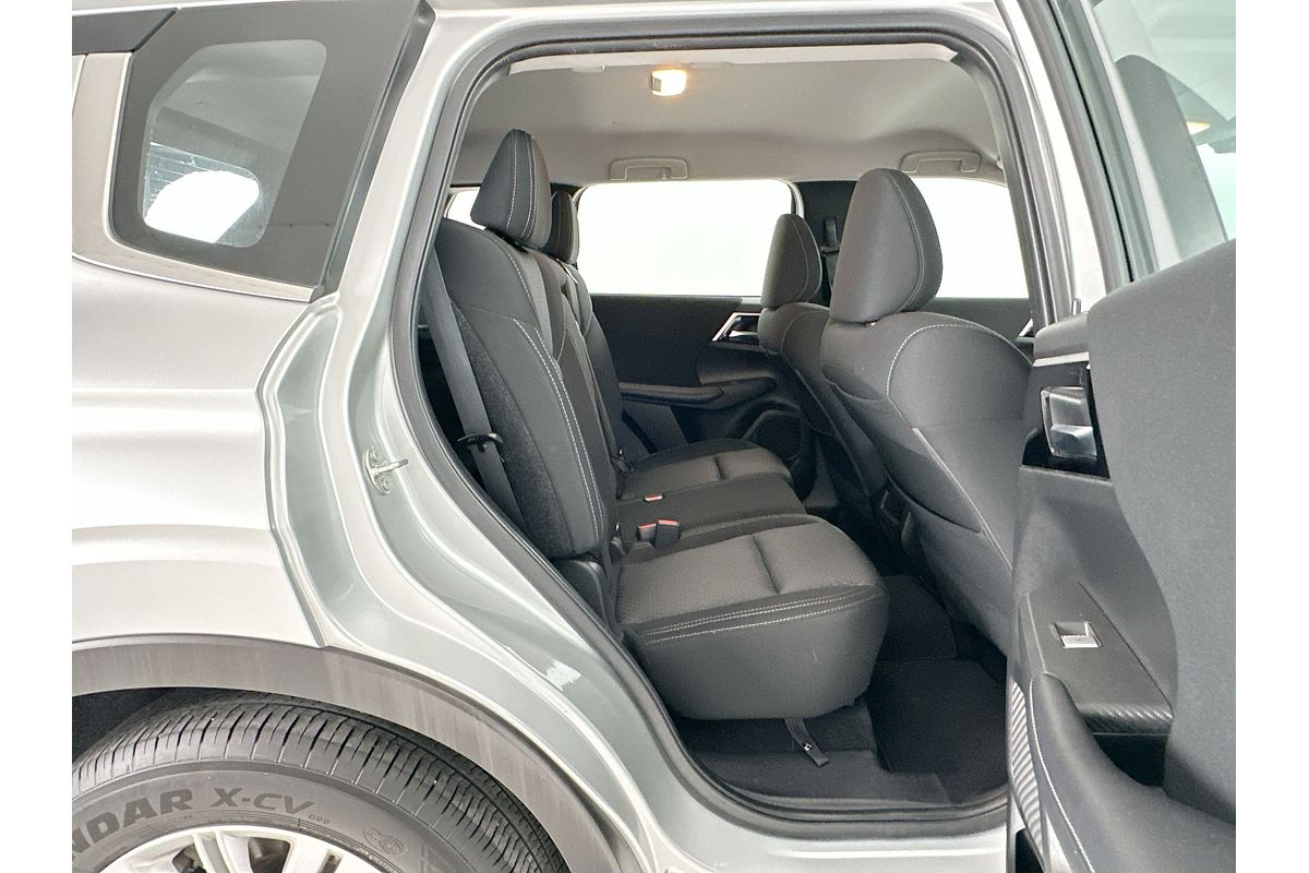 2022 Mitsubishi Outlander ES ZM