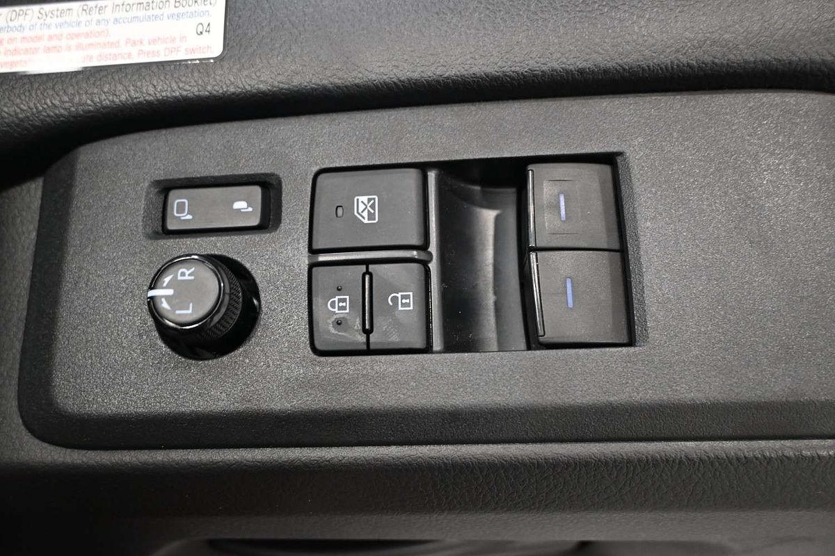 2022 Toyota Hiace GDH300R LWB