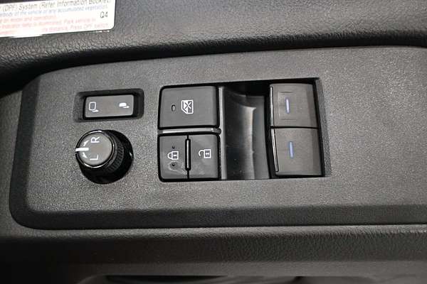 2022 Toyota Hiace GDH300R LWB
