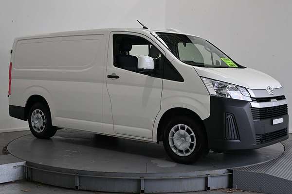 2022 Toyota Hiace GDH300R LWB