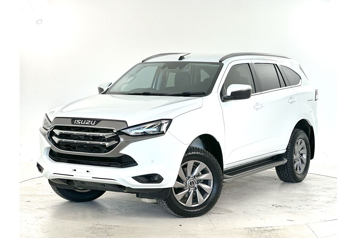 2022 Isuzu MU-X LS-U