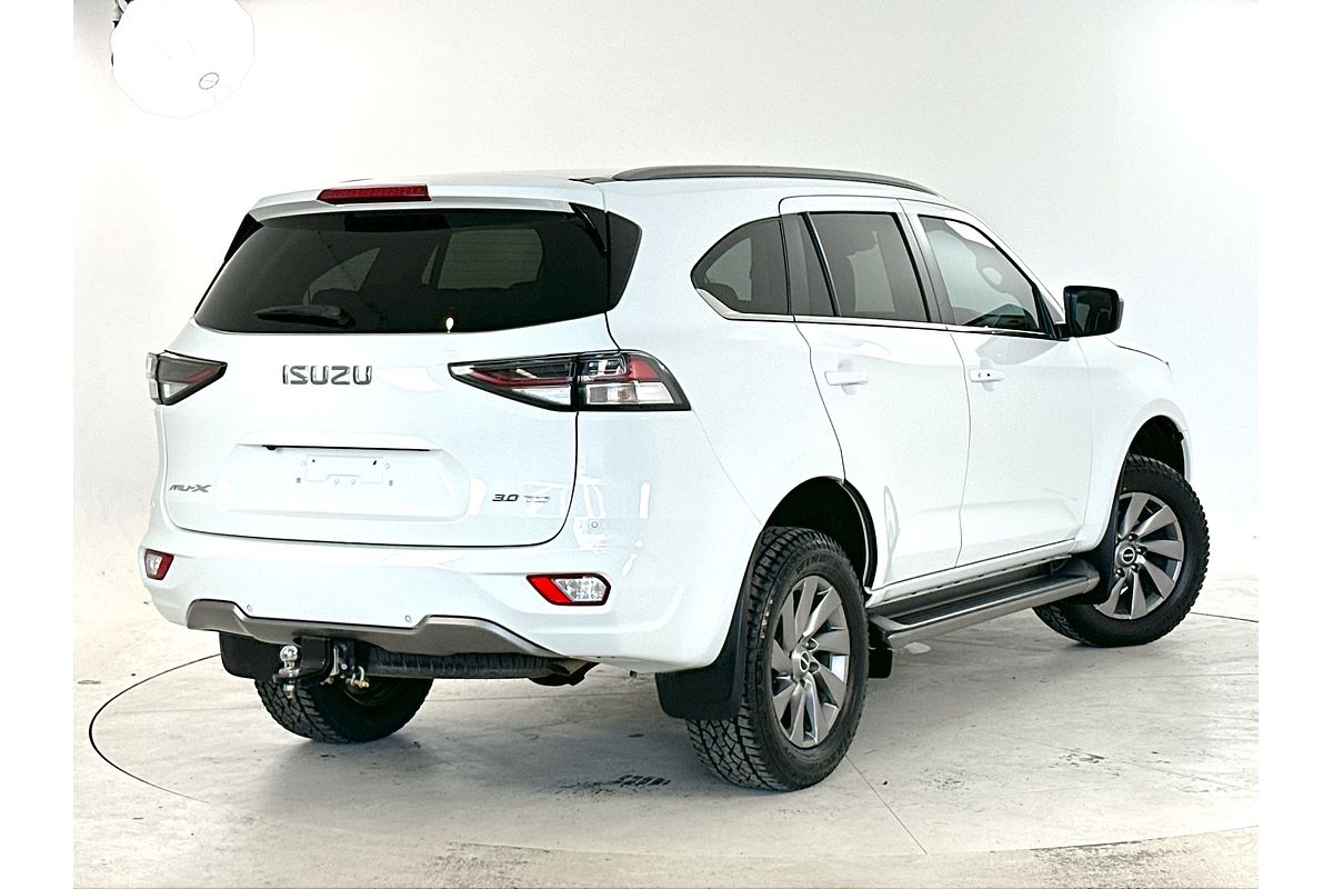 2022 Isuzu MU-X LS-U