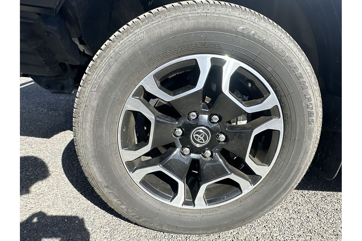 2023 Toyota Hilux SR5 GUN126R 4X4