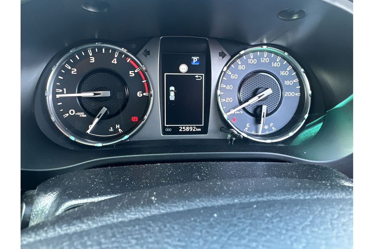 2023 Toyota Hilux SR5 GUN126R 4X4