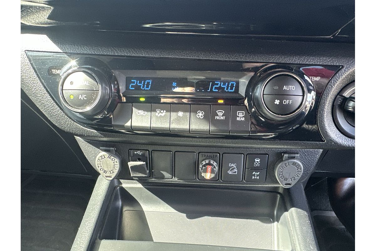 2023 Toyota Hilux SR5 GUN126R 4X4