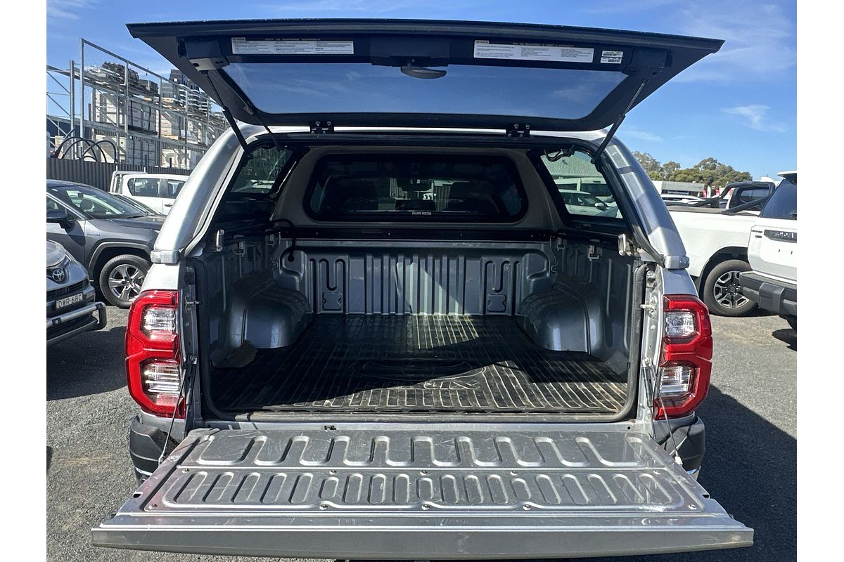 2023 Toyota Hilux SR5 GUN126R 4X4