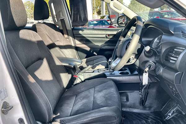 2021 Toyota Hilux SR GUN126R 4X4