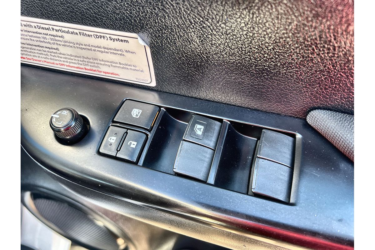 2021 Toyota Hilux SR GUN126R 4X4