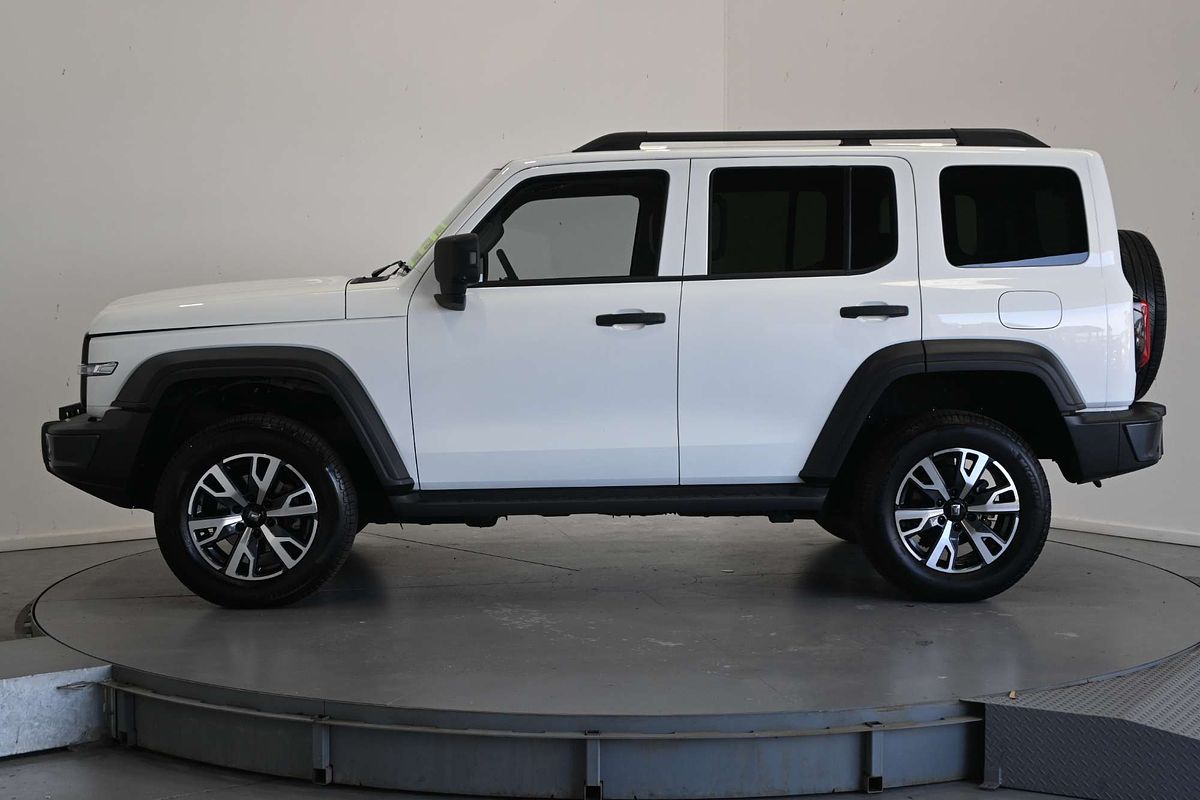 2023 GWM Tank 300 Ultra Hybrid P01