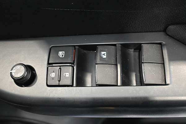 2023 Toyota Hilux SR GUN126R 4X4