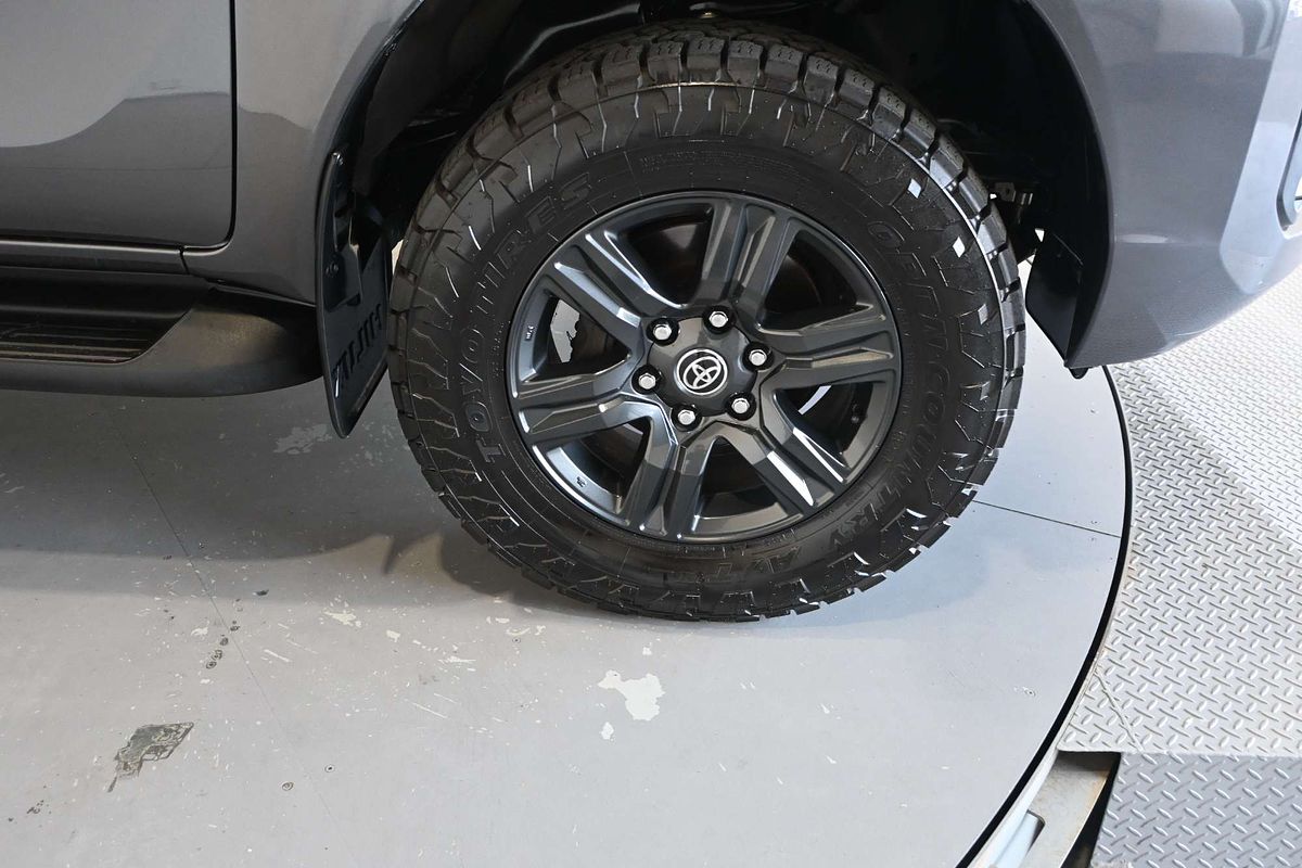 2023 Toyota Hilux SR GUN126R 4X4
