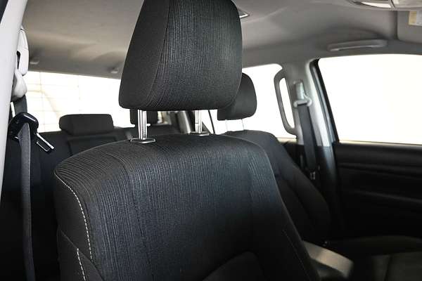 2023 Toyota Hilux SR GUN126R 4X4