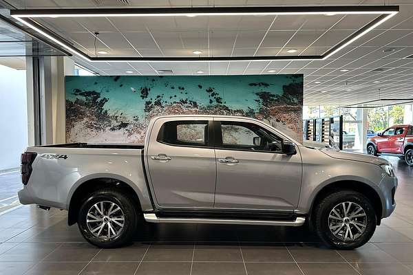 2025 Isuzu D-MAX LS-U+ 4X4