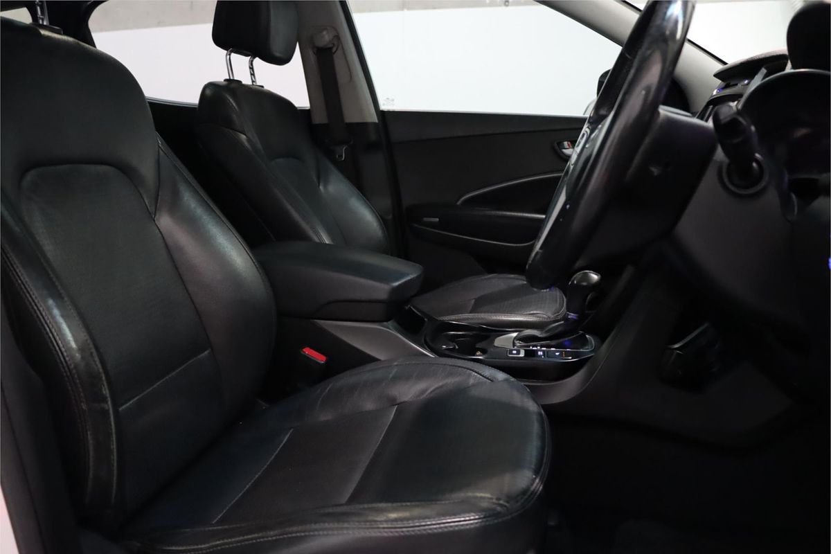 2013 Hyundai Santa Fe Highlander DM