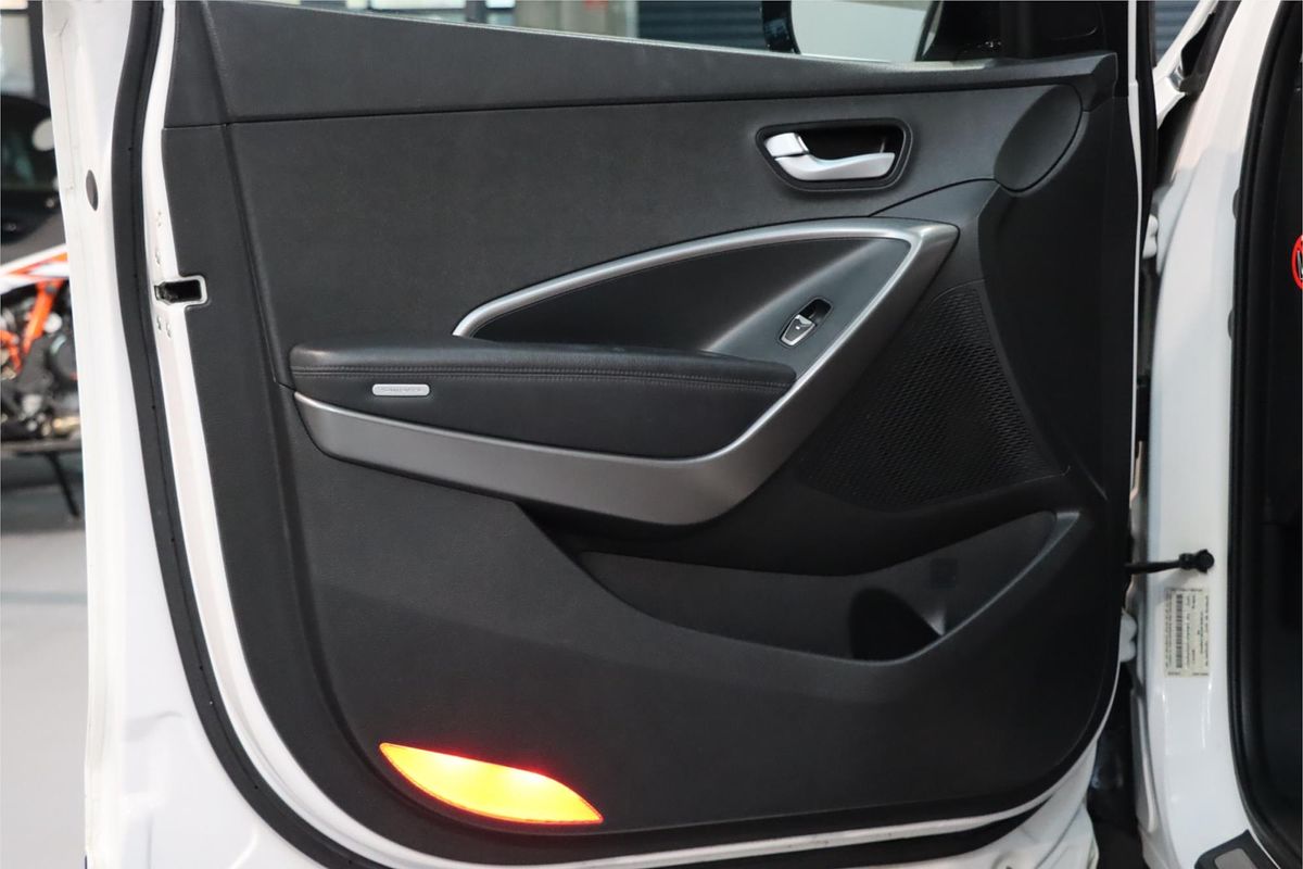 2013 Hyundai Santa Fe Highlander DM