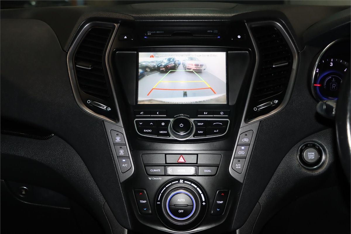 2013 Hyundai Santa Fe Highlander DM