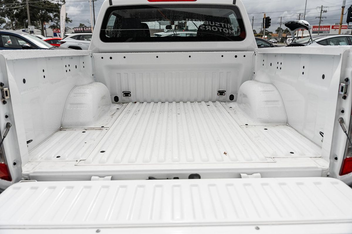 2023 Nissan Navara SL D23 Rear Wheel Drive