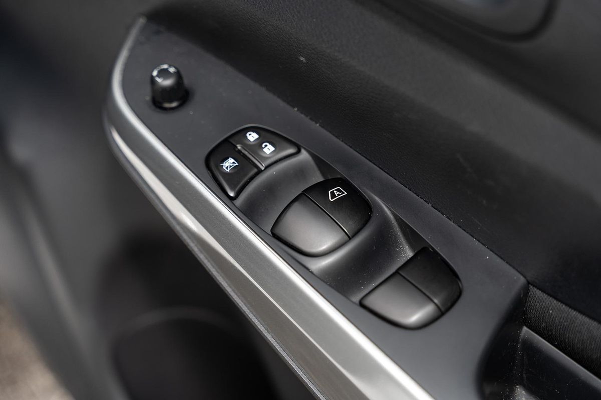 2023 Nissan Navara SL D23 Rear Wheel Drive