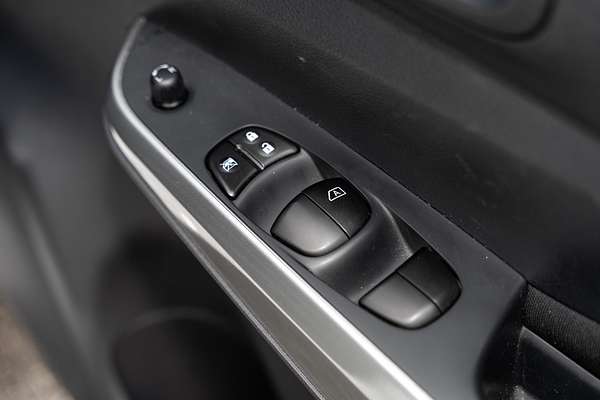 2023 Nissan Navara SL D23 Rear Wheel Drive