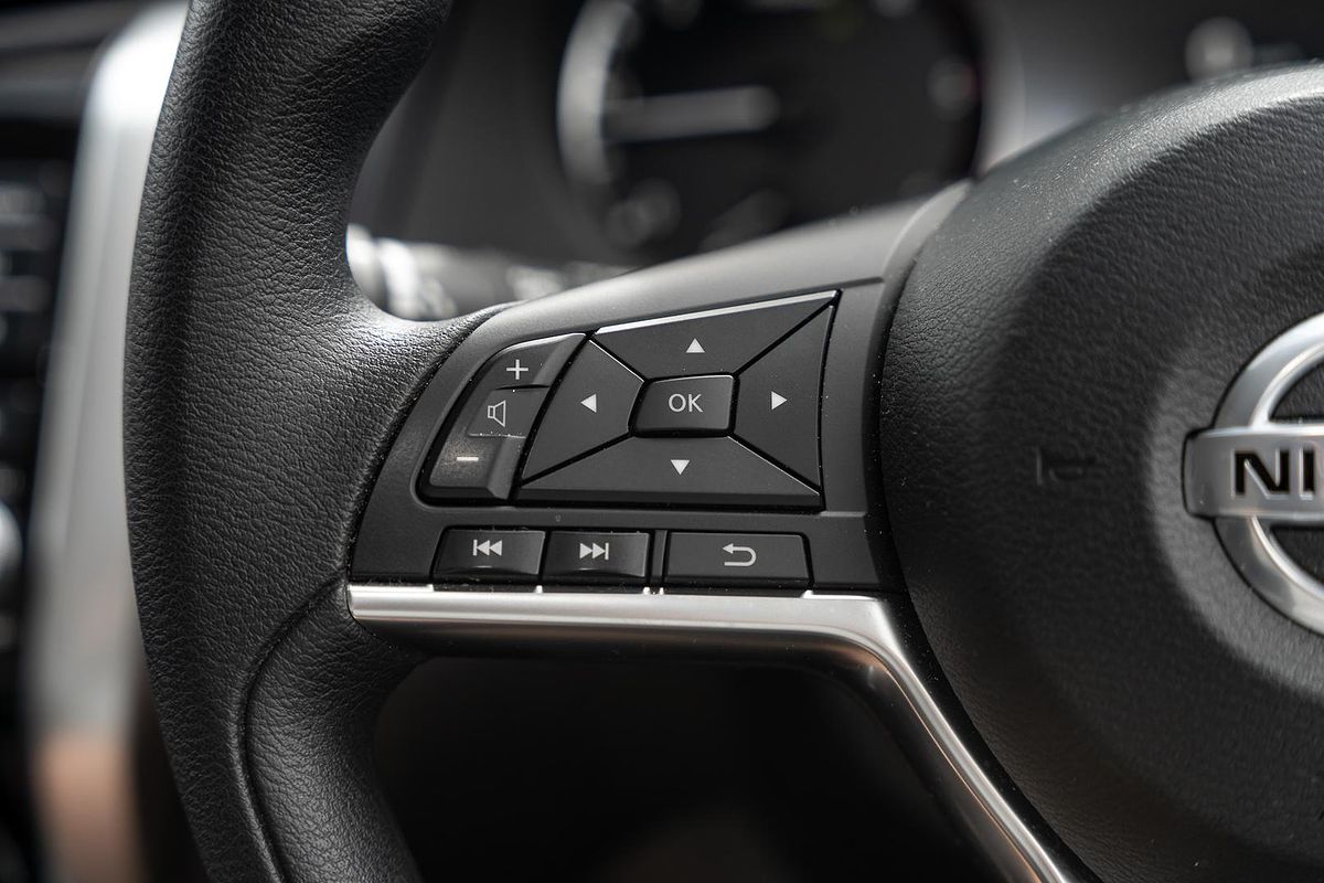 2023 Nissan Navara SL D23 Rear Wheel Drive