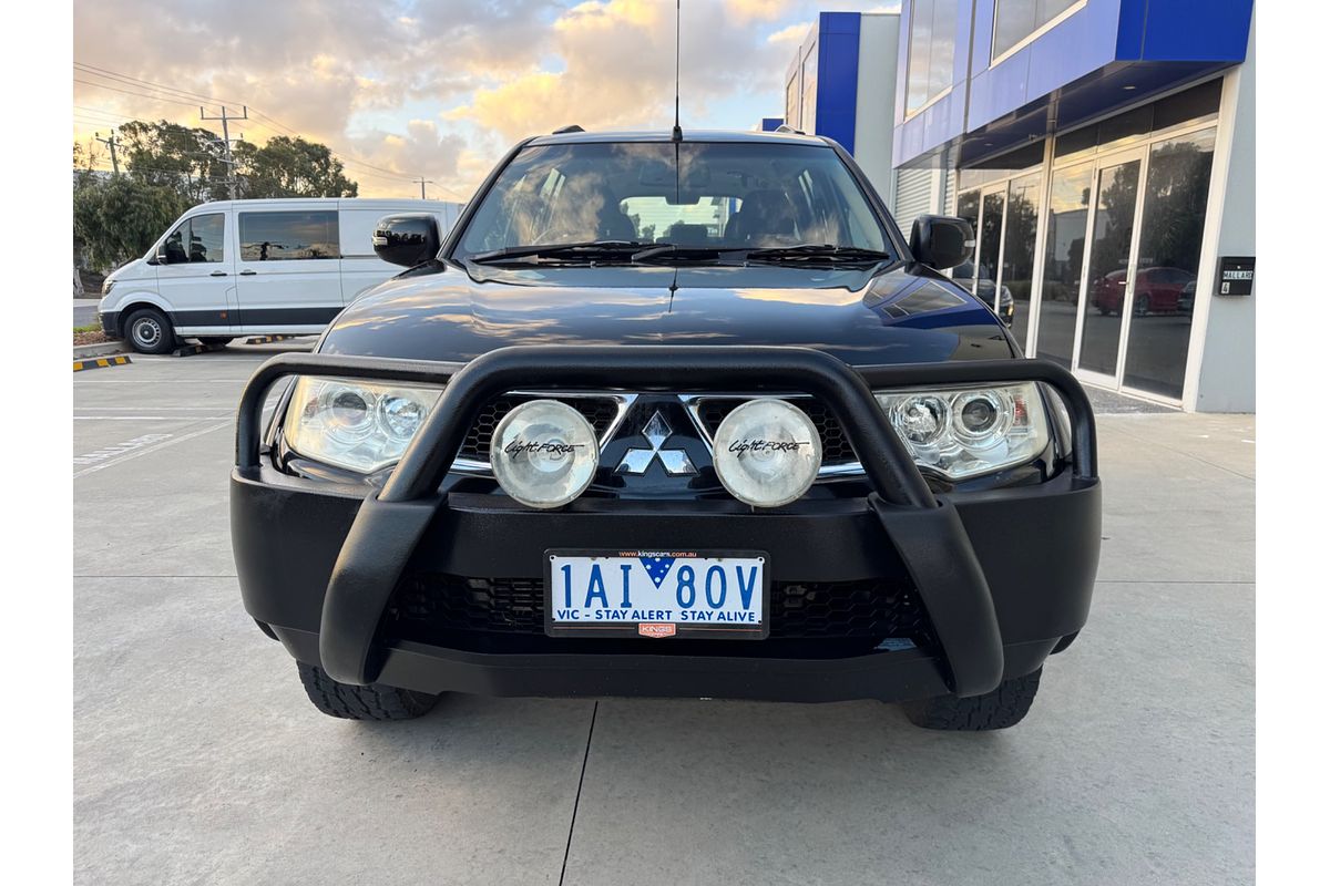 2013 Mitsubishi Challenger LS PB