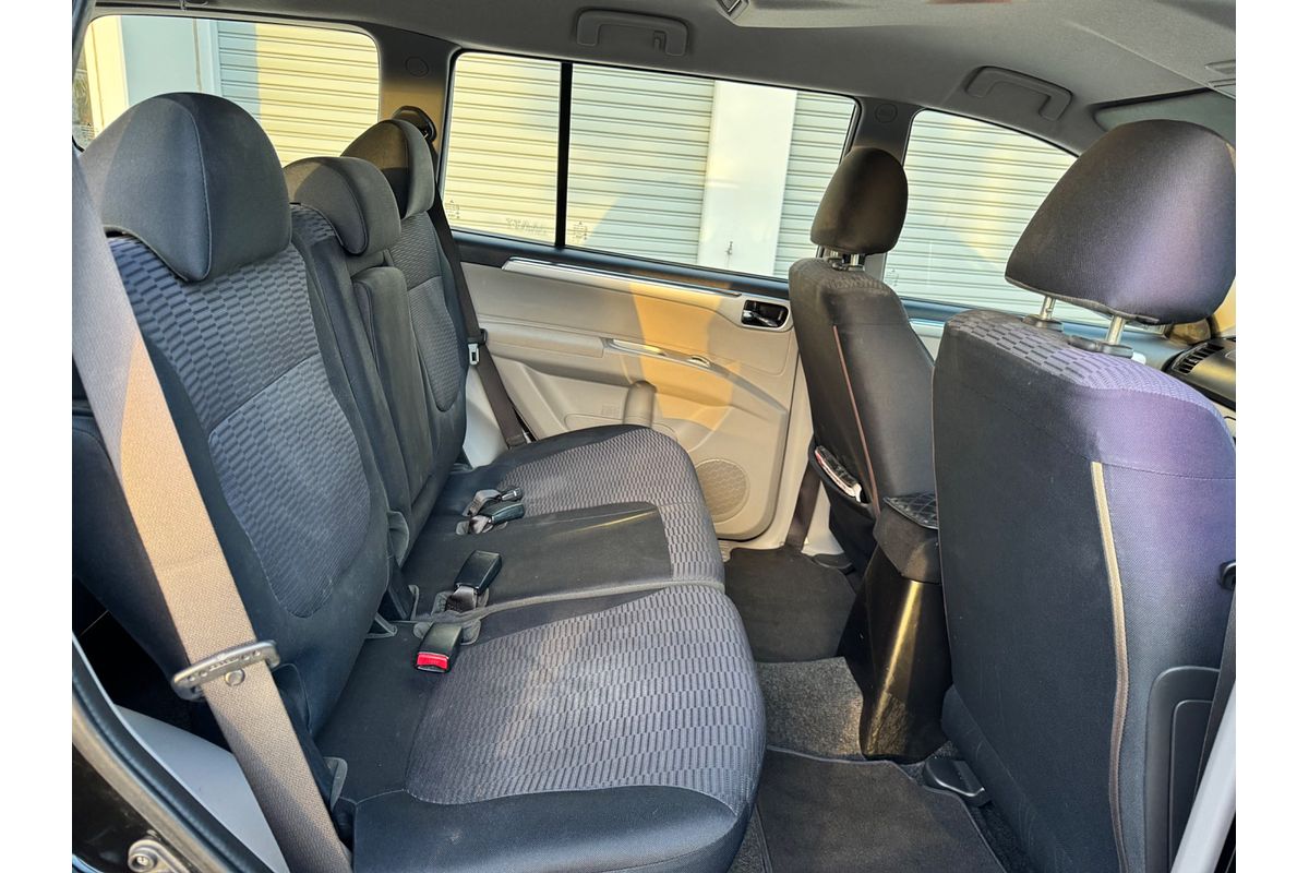 2013 Mitsubishi Challenger LS PB