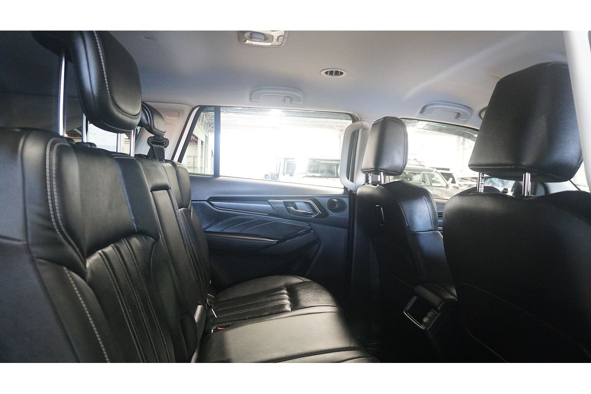 2024 Isuzu MU-X LS-T