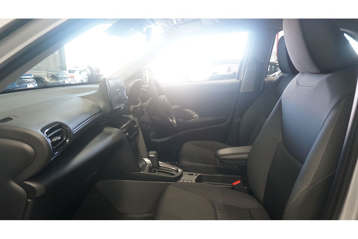 2025 Toyota Yaris Cross GX MXPJ10R