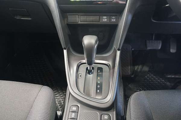 2025 Toyota Yaris Cross GX MXPJ10R