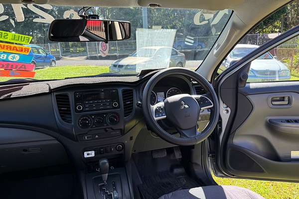 2015 Mitsubishi Triton GLX MQ 4X4