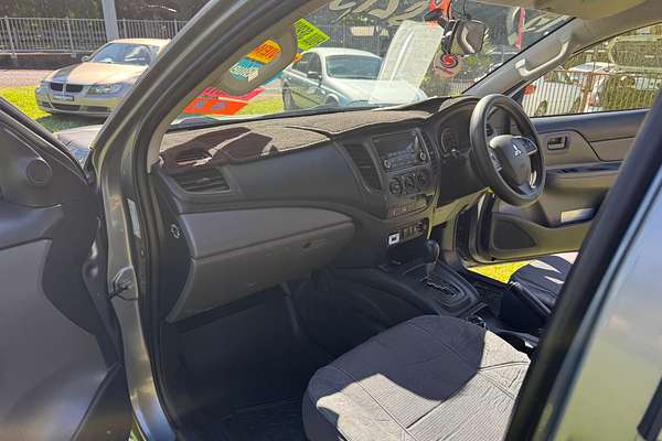 2015 Mitsubishi Triton GLX MQ 4X4