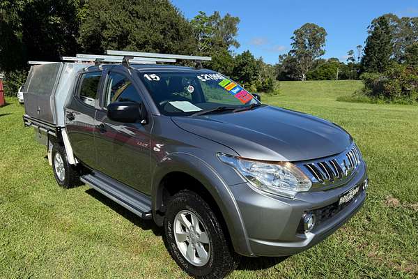 2015 Mitsubishi Triton GLX MQ 4X4