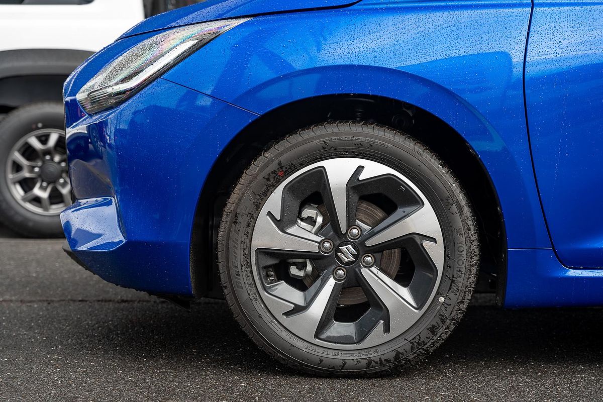 2025 Suzuki Swift Hybrid GLX UZ