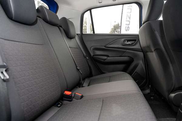 2025 Suzuki Swift Hybrid GLX UZ