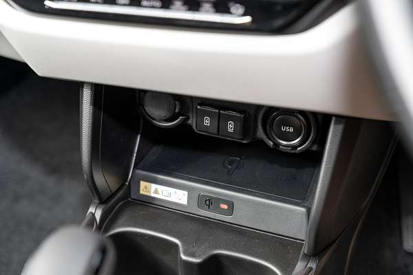 2025 Suzuki Swift Hybrid GLX UZ