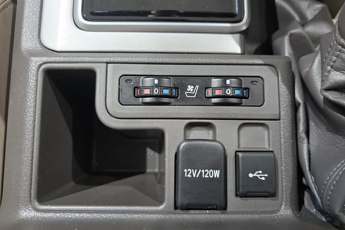 2023 Toyota Landcruiser Prado VX GDJ150R