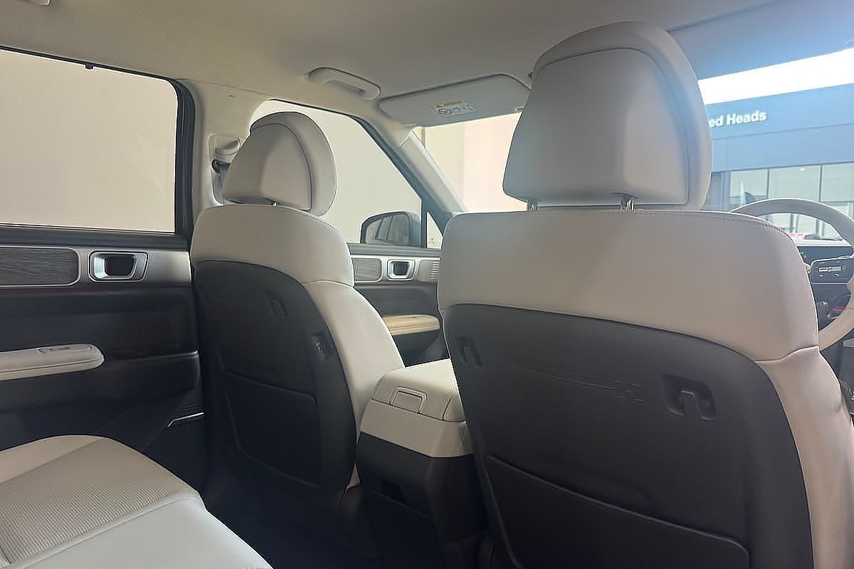 2023 Hyundai Santa Fe Hybrid Elite TM.V4