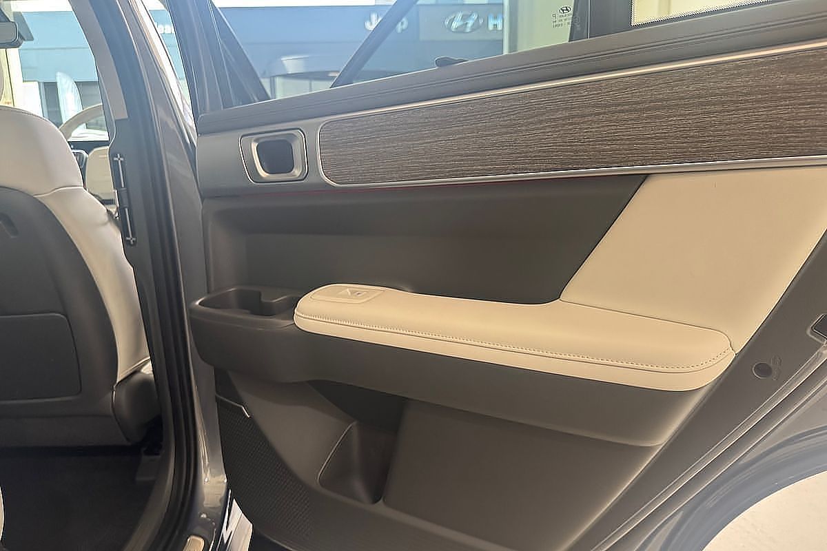 2023 Hyundai Santa Fe Hybrid Elite TM.V4